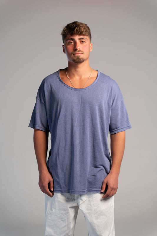 חולצת רילקס סגולה – בייסיק עם אמירה מבית Yesterday Sun