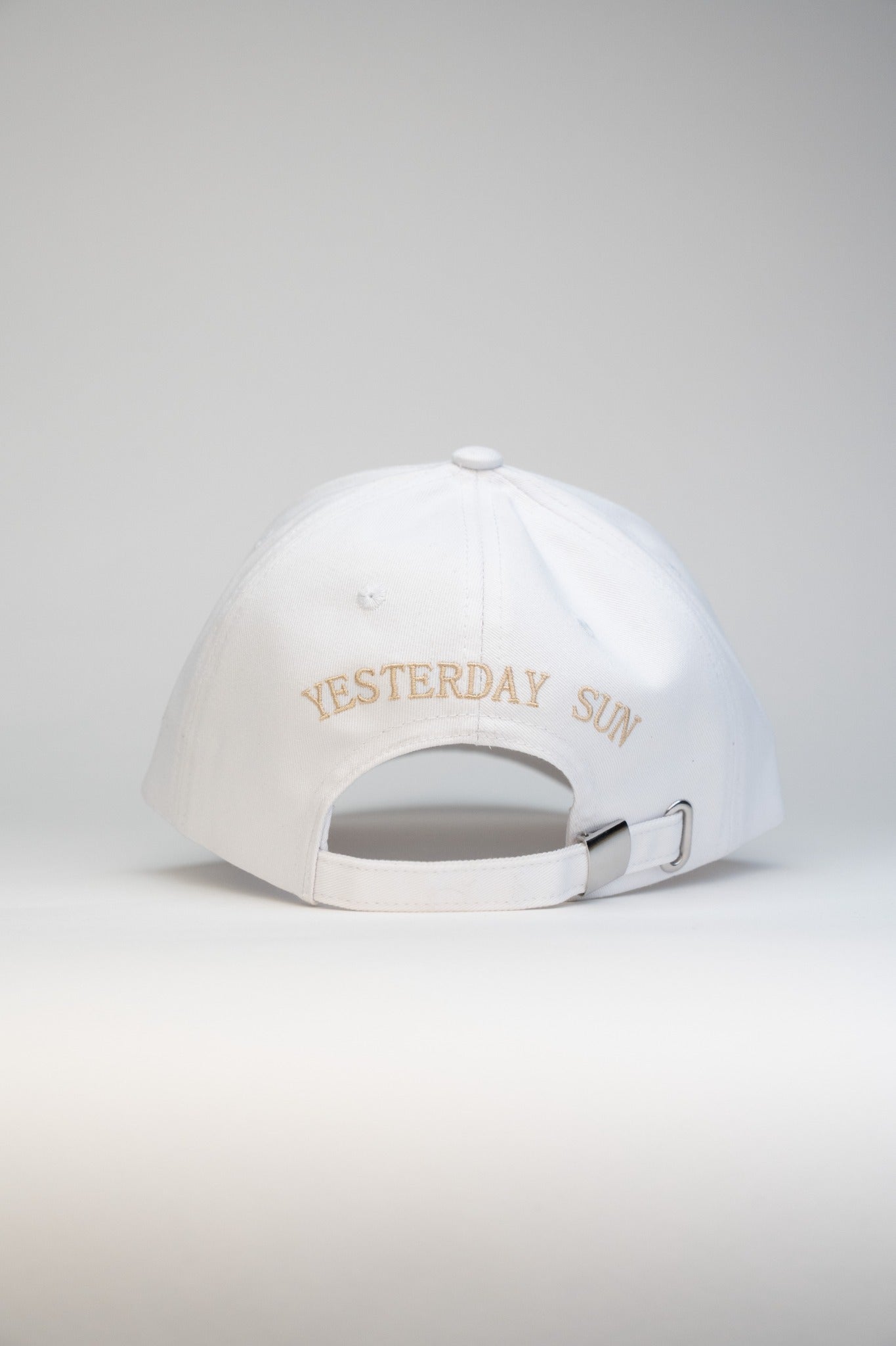 YS white cap